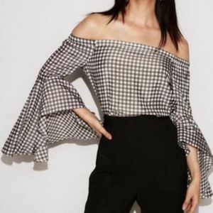 3/$15 EXPRESS TOP